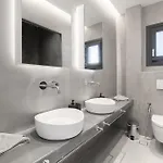Martinez Luxury Escape