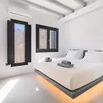 Martinez Luxury Escape Glastros (Mykonos)