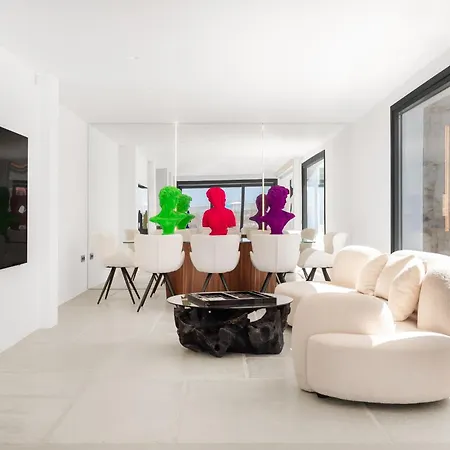 Martinez Luxury Escape Willa *