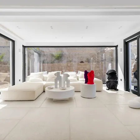 Martinez Luxury Escape וילה